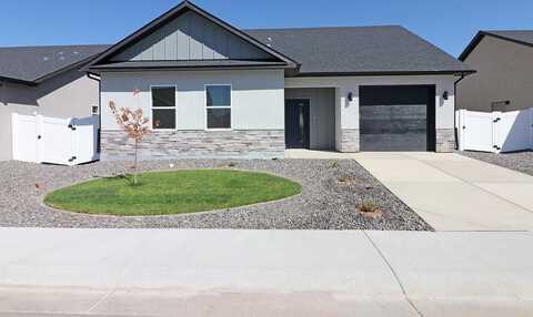 2450 Hamilton Road, Grand Junction, CO 81505