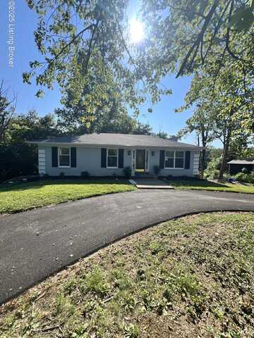 3505 Hawthorn Ct, La Grange, KY 40031