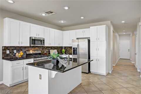 925 Wagner Valley Street, Henderson, NV 89052