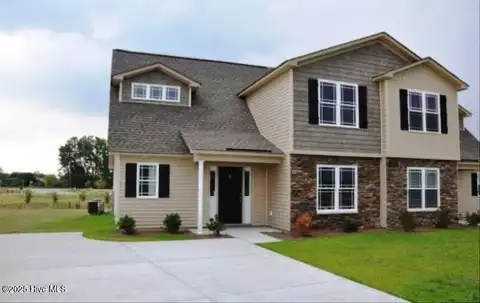 2204 Sweet Bay Drive, Greenville, NC 27834