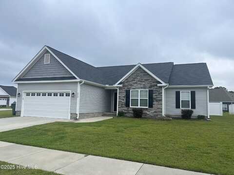 620 Moonstone Court, Winterville, NC 28590