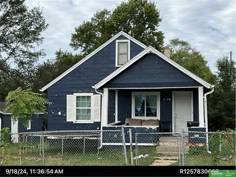 4224 N 37 Street, Omaha, NE 68111