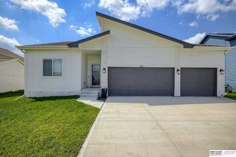 8008 S 200 Street, Gretna, NE 68028