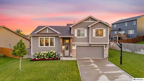 7808 S 190 Avenue, Gretna, NE 68136