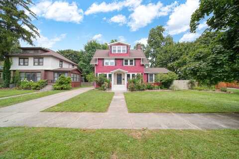 734 Oakridge Drive, Jackson, MI 49203