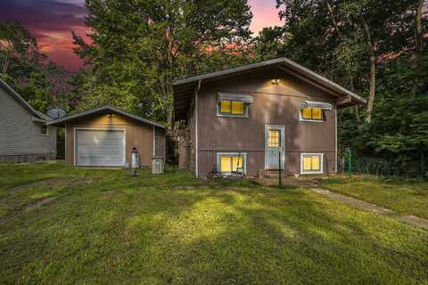 11644 13th Street, Canadian Lakes, MI 49346