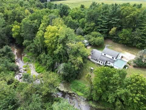 29723 King Road, Leonidas, MI 49066