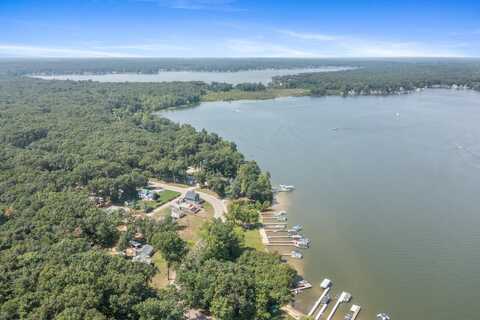 2512 E 88 Street, Newaygo, MI 49337
