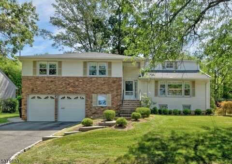 6 Devonshire Ter, West Orange, NJ 07052