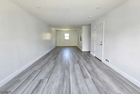 317 Trotting Rd, Union, NJ 07083