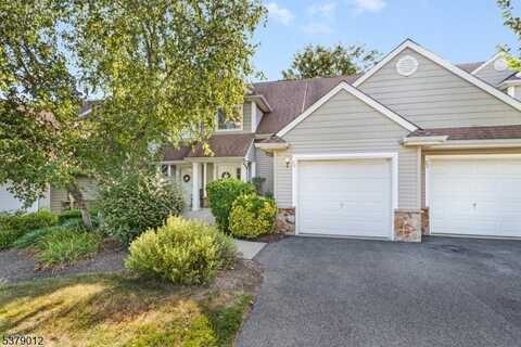 79 Bourne Ci, Hardyston, NJ 07419