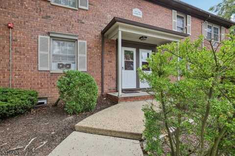 206 Main St, Millburn, NJ 07041