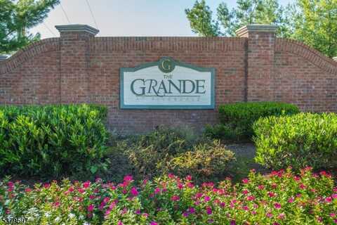 6203 Brookhaven Ct, Riverdale, NJ 07457