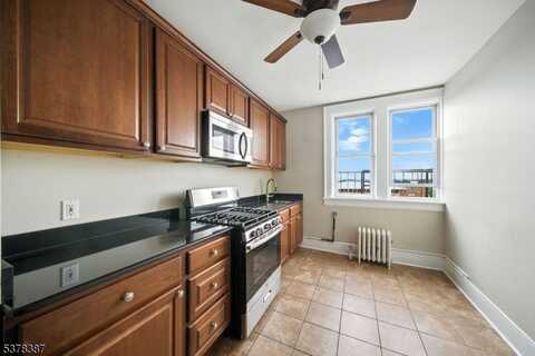 409 Main St, Boonton, NJ 07005