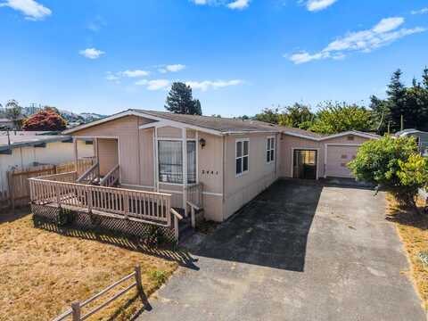 2441 Acacia Drive, Fortuna, CA 95540