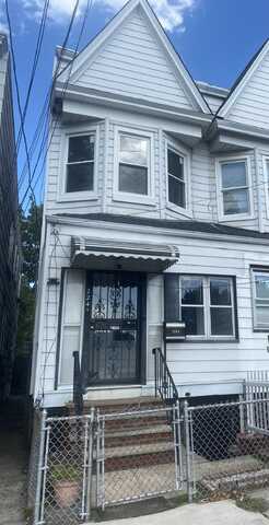 224A NEPTUNE AVE, Greenville, NJ 07305