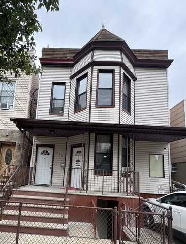 227 48TH ST, Union City, NJ 07087