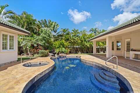 626 W Hind Drive, Honolulu, HI 96821