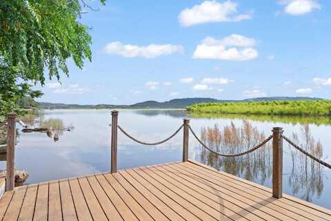 170 Tow Loop, Tow, TX 78672