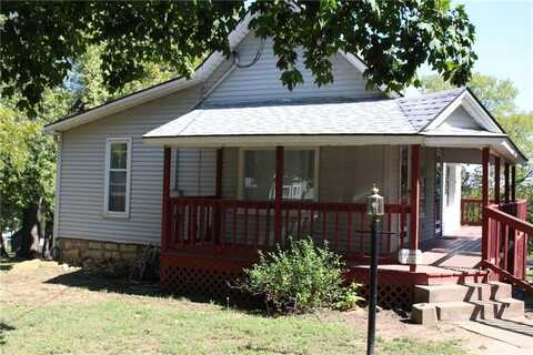 326 Isacks Street, Lecompton, KS 66050