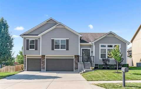 2200 NW Hedgewood Drive, Grain Valley, MO 64029