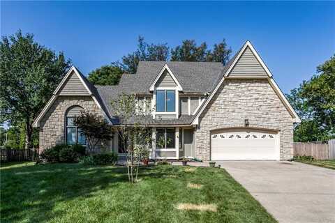 8168 Constance Street, Lenexa, KS 66215