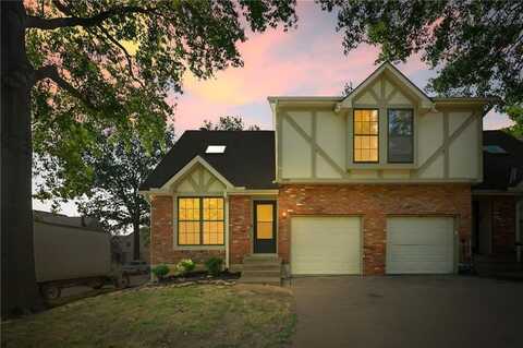 8556 WEDD Street, Overland Park, KS 66212