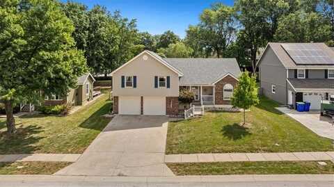 713 SE Claremont Street, Lees Summit, MO 64063