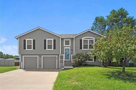 503 Lake Meadows Drive, Smithville, MO 64089