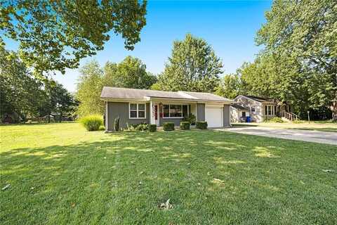 633 W Elm Street, Olathe, KS 66061