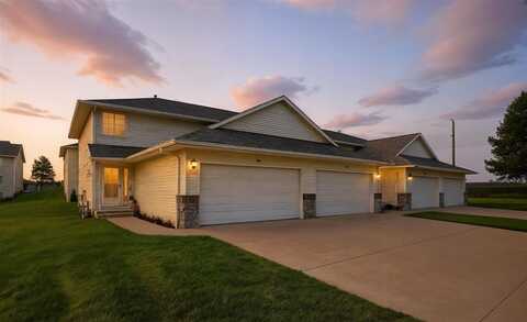 4420 Saratoga Ct, Marion, IA 52302