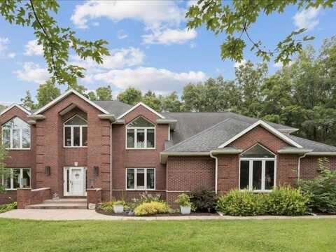 3145 Deerfield Dr NE, Swisher, IA 52338