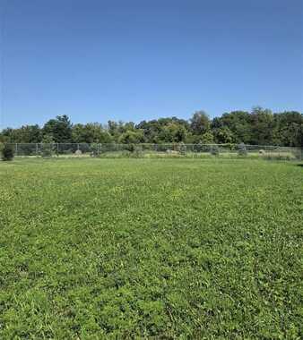 1332 Tamarack Trail, Iowa City, IA 52245