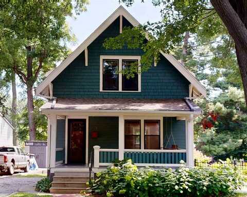 618 Grant St, Iowa City, IA 52240