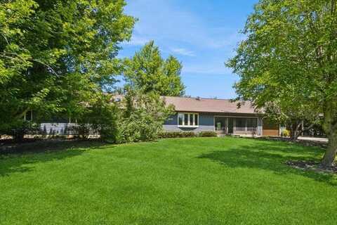 3946 Spring St NE, Solon, IA 52333