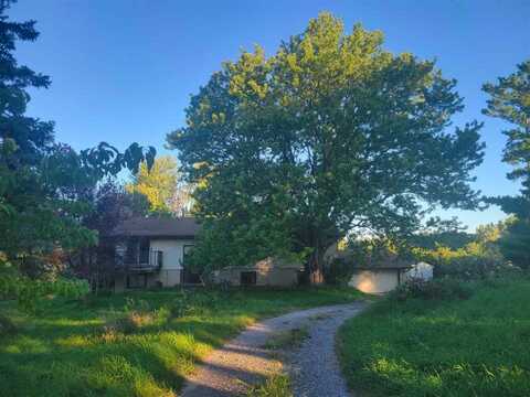 2550 N Liberty Rd NE, North Liberty, IA 52317