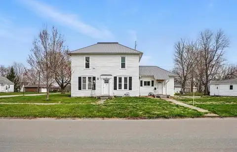 118 W Hickory st, Sigourney, IA 52591