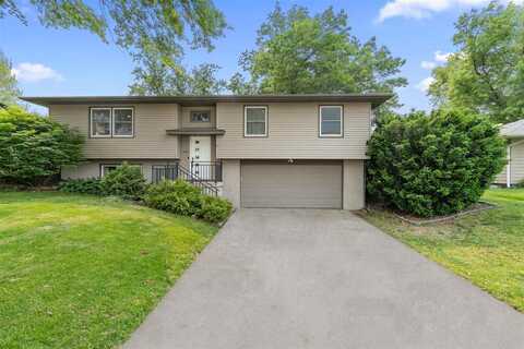 315 Westgate st., Iowa City, IA 52246