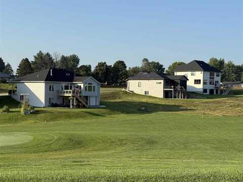 8 Serenity Circle, West Branch, IA 52358