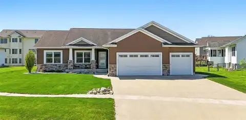412 Tia St, Atkins, IA 52206