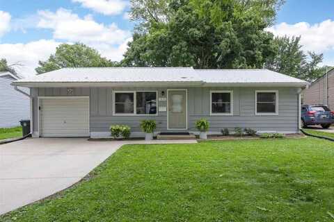 1410 Pine St, Iowa City, IA 52240