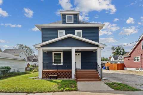 715 SW 9th Ave, Cedar Rapids, IA 52404