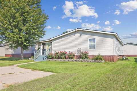 718 Bay Ridge Dr, Iowa City, IA 52246
