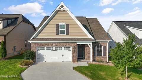 1211 Branch Creek Lane, Maryville, TN 37801