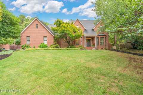 5325 Kesterbrooke Blvd, Knoxville, TN 37918
