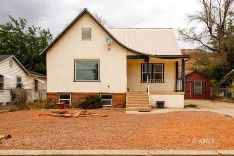 233 E 100 North, Kanab, UT 84741