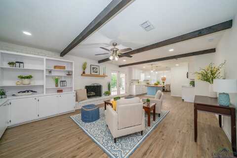 1213 Le Duke Blvd, Longview, TX 75601