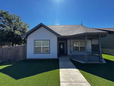 2101 9th Street, Lubbock, TX 79401