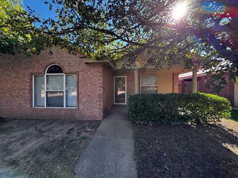 9713 Joliet Avenue, Lubbock, TX 79423