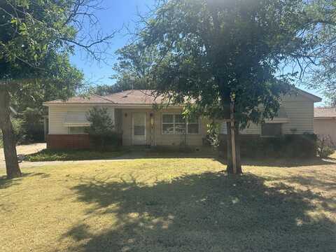 212 S Farmer, Crosbyton, TX 79322